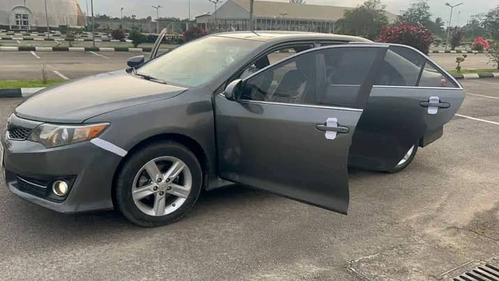 2014 Toyota Camry SE For Sale In Akwa Ibom image