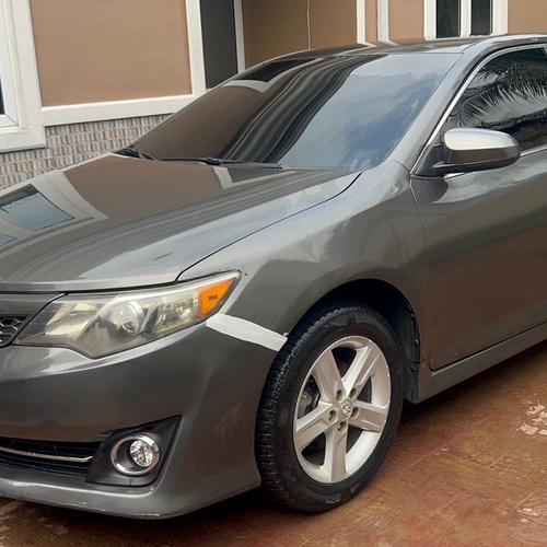 2014 Toyota Camry SE For Sale In Akwa Ibom