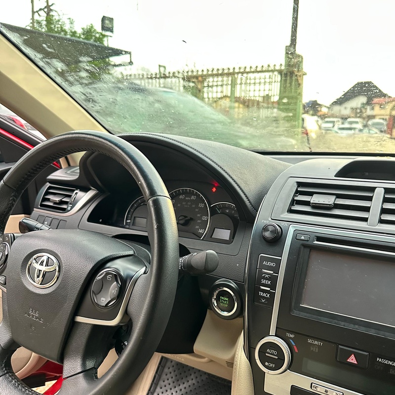 2014 Toyota Camry XLE V6🔥 For Sale In Benin City image