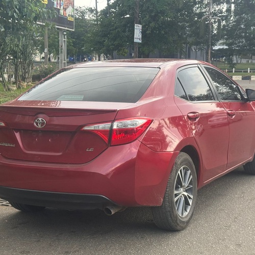 FOREIGN USED  2014 TOYOTA COROLLA SE FOR SALE IN ABUJA