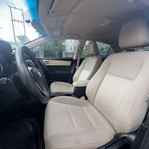 FOREIGN USED  2014 TOYOTA COROLLA SE FOR SALE IN ABUJA