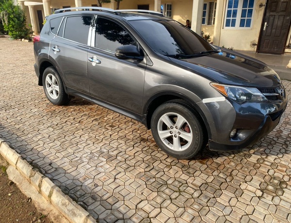 2014 TOYOTA RAV4 XLE FOR SALE IN KADUNA