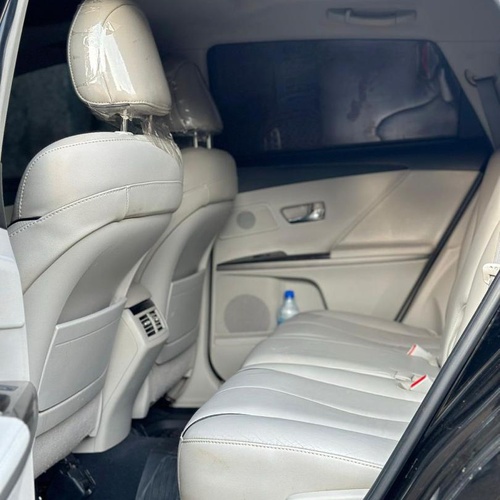 2014 TOYOTA VENZA XLE FULL OPTION FOR SALE IN ABUJA
