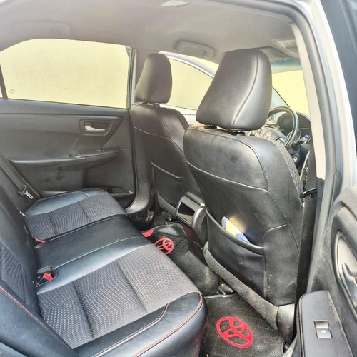 2015 FIRST BODY TOYOTA CAMRY FOR SALE IN ABUJA