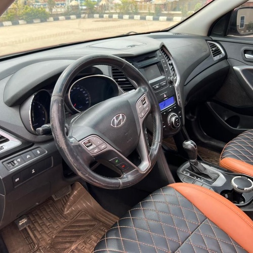 2015 KEYLESS HYUNDAI SANTAFE FULL OPTION FOR SALE IN KADUNA