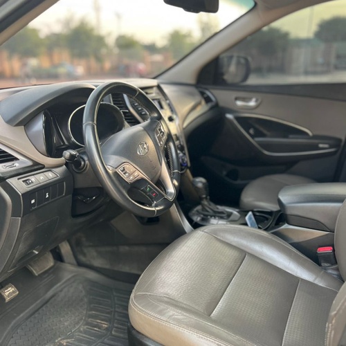 2015 KEYLESS HYUNDAI SANTAFE SPORT FOR SALE IN KADUNA
