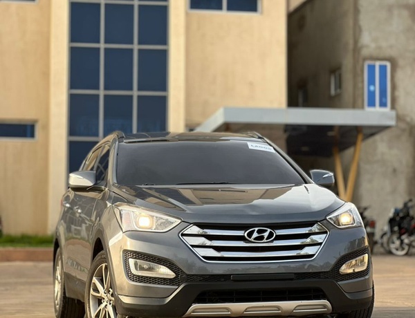 2015 KEYLESS HYUNDAI SANTAFE SPORT FOR SALE IN KADUNA