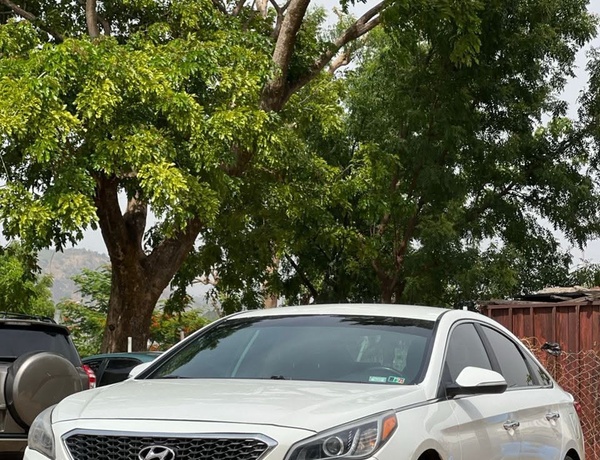 2015 KEYLESS HYUNDAI SONATA SPORT 2.0 TURBO FOR SALE IN ABUJA