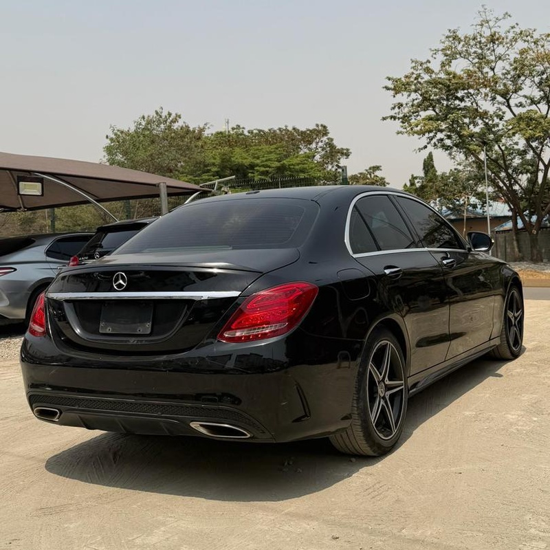 2015 KEYLESS MERCEDES BENZ C300 AMG TRIM FOR SALE image