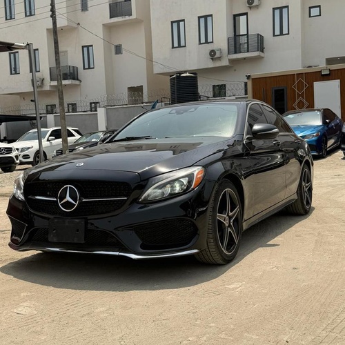 2015 KEYLESS MERCEDES BENZ C300 AMG TRIM FOR SALE