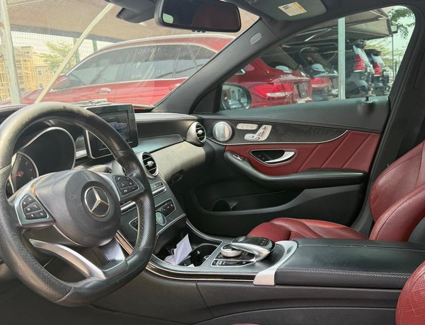 2015 KEYLESS MERCEDES BENZ C300 AMG TRIM FOR SALE