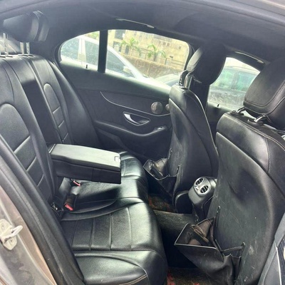 2015 KEYLESS MERCEDES BENZ C300 FULL OPTION FOR SALE
