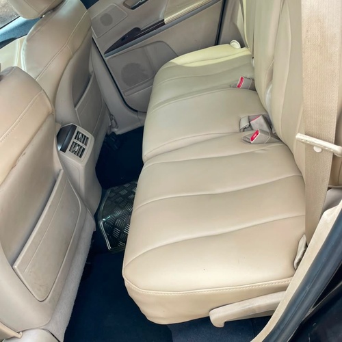 2015 KEYLESS TOYOTA VENZA FULL OPTION FOR SALE IN ABUJA