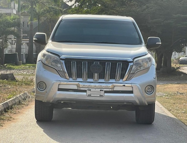 2015 Toyota Land Cruiser Prado for Sale In Abuja