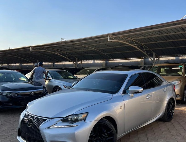 2015 LEXUS IS200T F-SPORT FOR SALE IN KADUNA