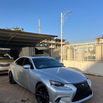 2015 LEXUS IS200T F-SPORT FOR SALE IN KADUNA