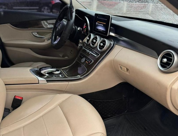 2015 MERCEDES BENZ C300 AMG TRIM FOR SALE IN KADUNA