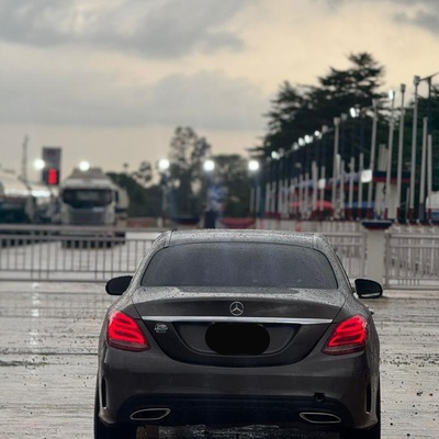 2015 MERCEDES BENZ C300 AMG TRIM FOR SALE IN ABUJA