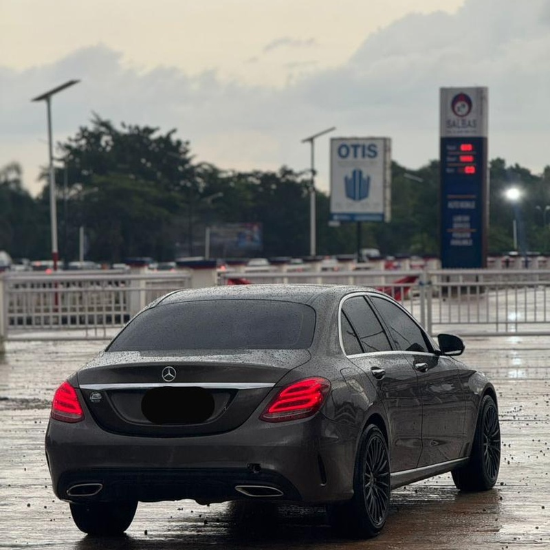 2015 MERCEDES BENZ C300 AMG TRIM FOR SALE IN ABUJA image