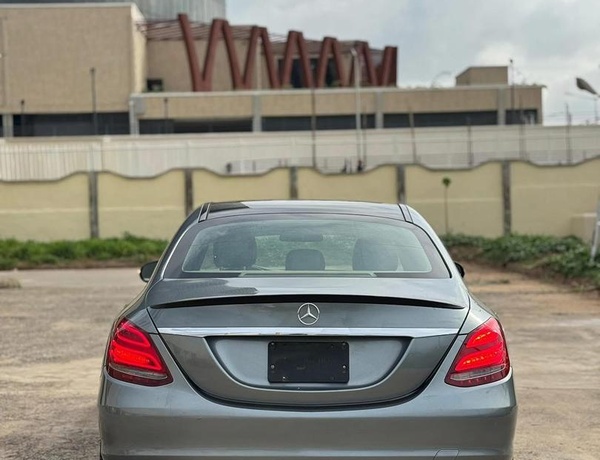 2015 MERCEDES BENZ C300 FOR SALE