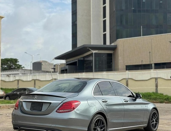 2015 MERCEDES BENZ C300 FOR SALE