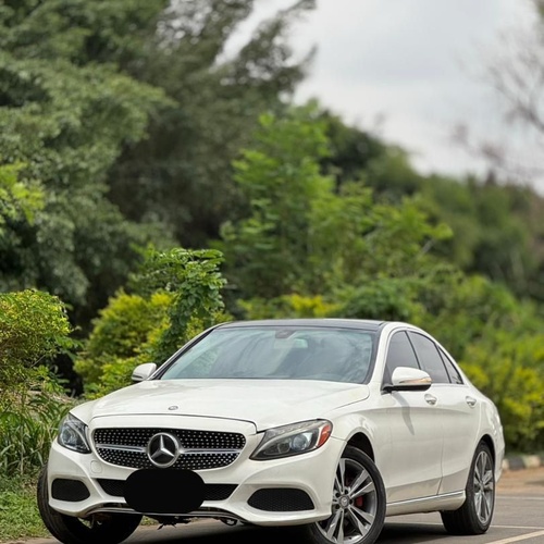 2015 MERCEDES BENZ C300 FOR SALE IN ABUJA