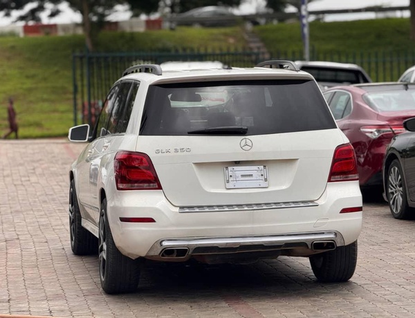 2015 MERCEDES BENZ GLK350 FULL OPTION FOR SALE