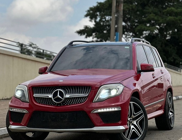 2015 MERCEDES BENZ GLK350 FULL OPTION FOR SALE IN ABUJA