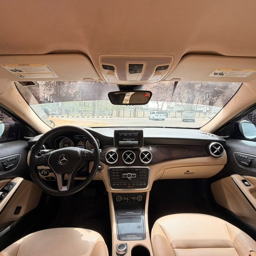 NIGERIAN USED 2015 MERCEDES BENZ GLA250 FOR SALE IN ABUJA