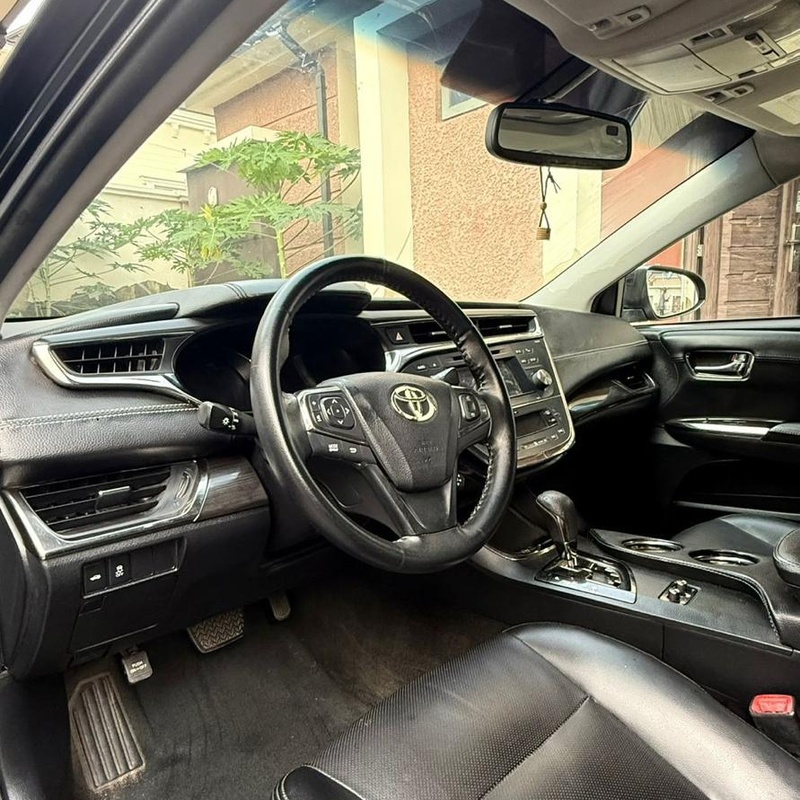 2015 TOYOTA AVALON XLE FULL OPTION FOR SALE image