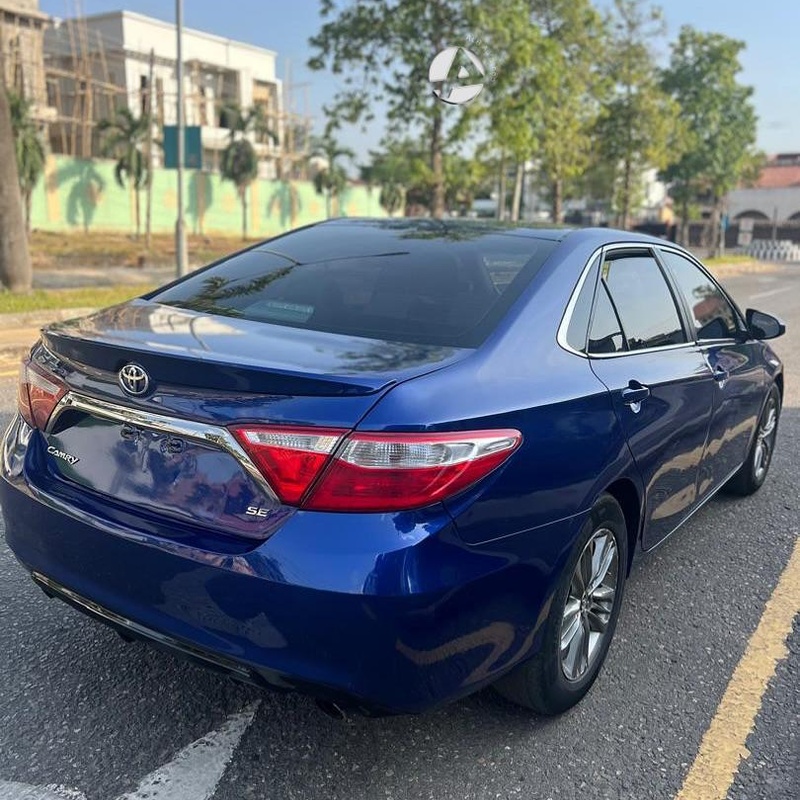 2015 Toyota Camry SE in Lekki image