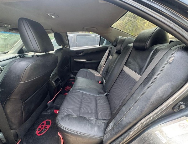 2015 TOYOTA CAMRY SE FOR SALE IN ABUJA