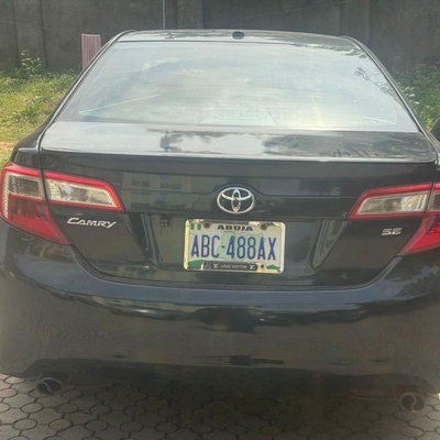 2015 TOYOTA CAMRY SE FOR SALE IN ABUJA