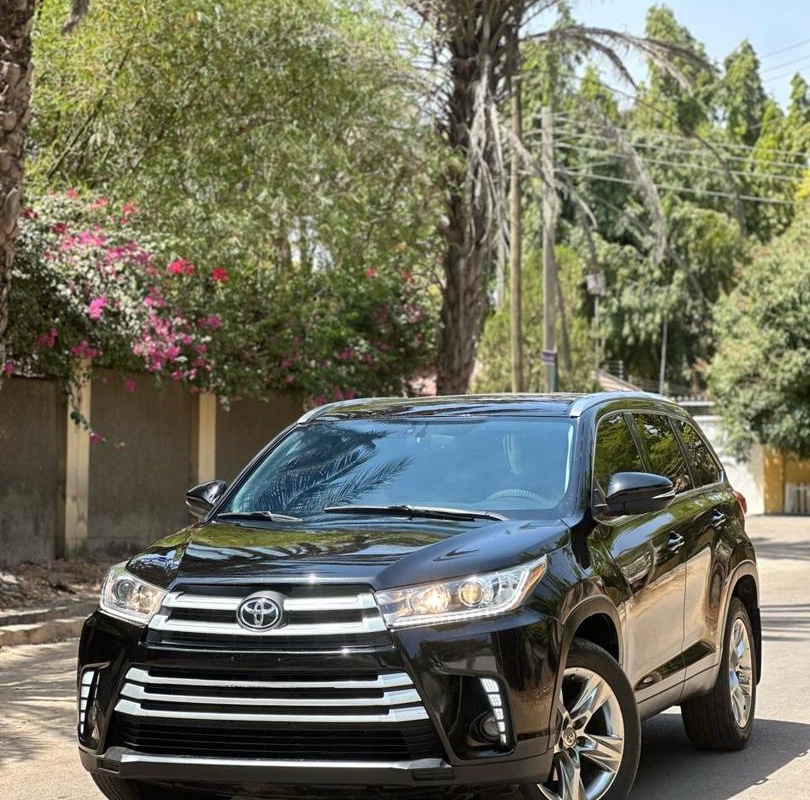 Nigerian Cars Hero Image