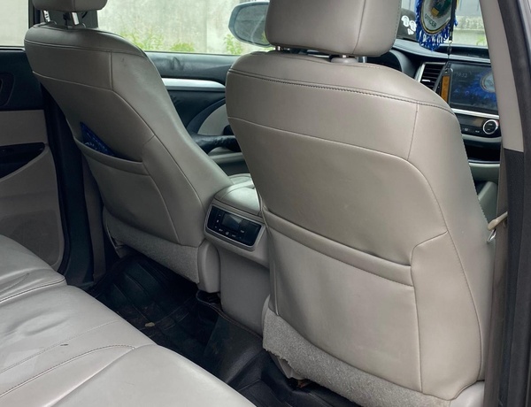 2015 Toyota Highlander XLE for Sale In Lekki Lagos