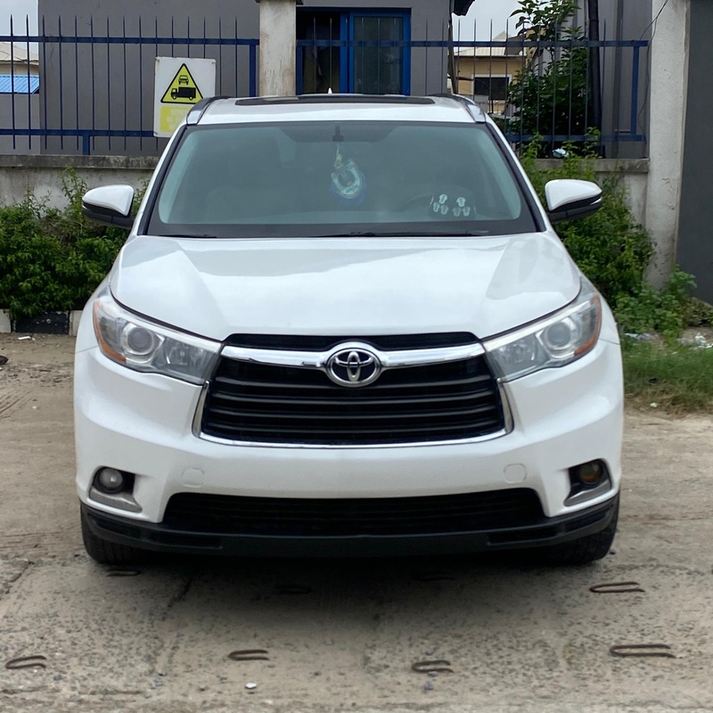 2015 Toyota Highlander XLE for Sale In Lekki Lagos image