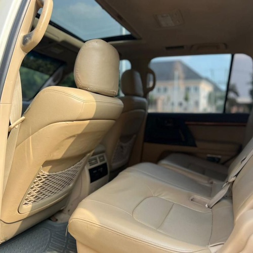 2015 TOYOTA LAND CRUISER V6 FOR SALE IN ABUJA