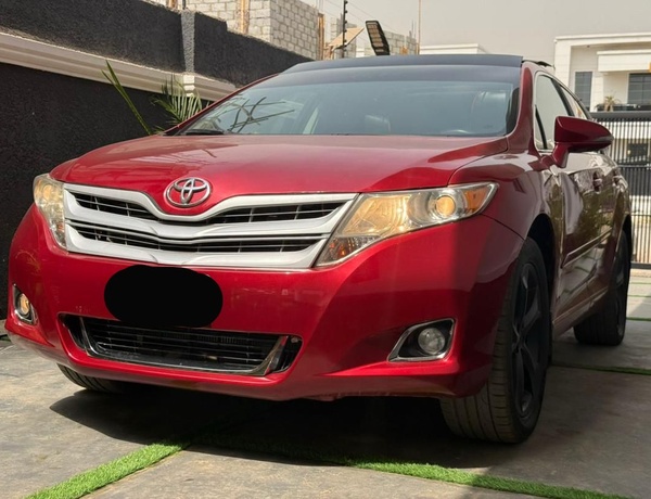 2015 TOYOTA VENZA WITH PANORAMIC ROOF FOR SALE