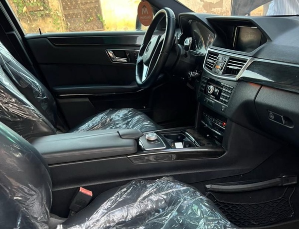2015 UPGRADED MERCEDES BENZ E350 FOR SALE IN KADUNA