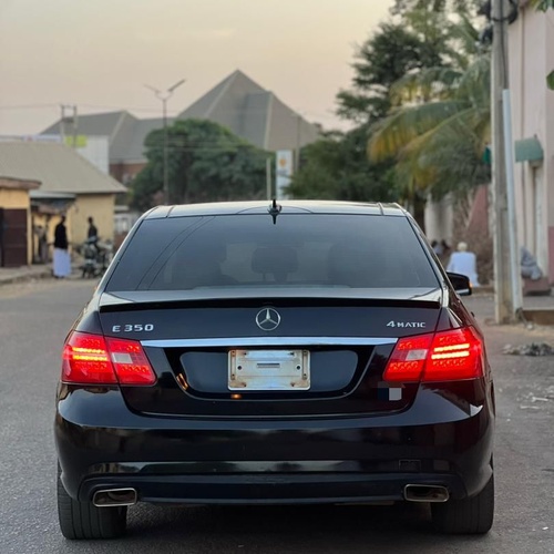 2015 UPGRADED MERCEDES BENZ E350 FOR SALE IN KADUNA