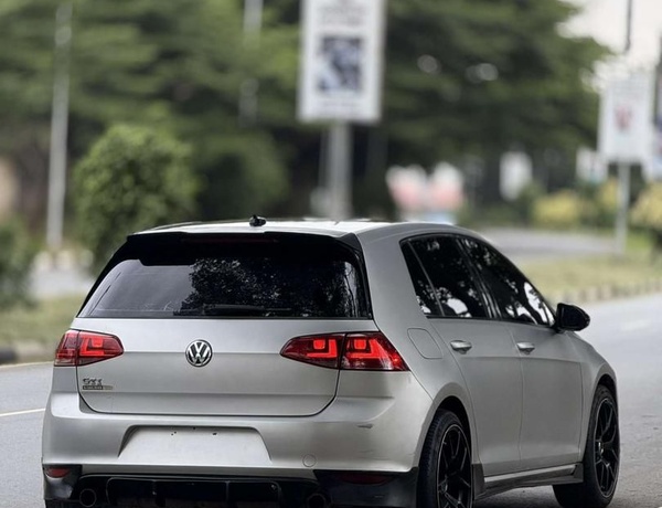 2015 VOLKSWAGEN GOLF GTI FOR SALE IN ABUJA
