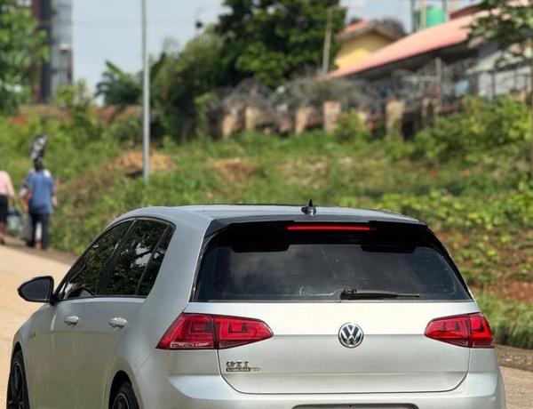 2015 VOLKSWAGEN GOLF GTI FOR SALE IN ABUJA