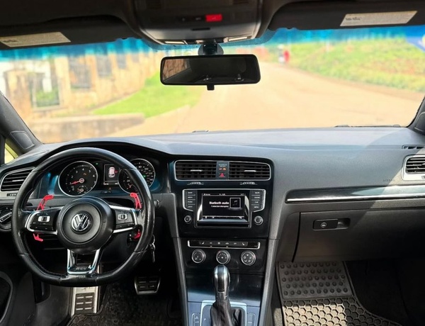 2015 VOLKSWAGEN GOLF GTI FOR SALE IN ABUJA