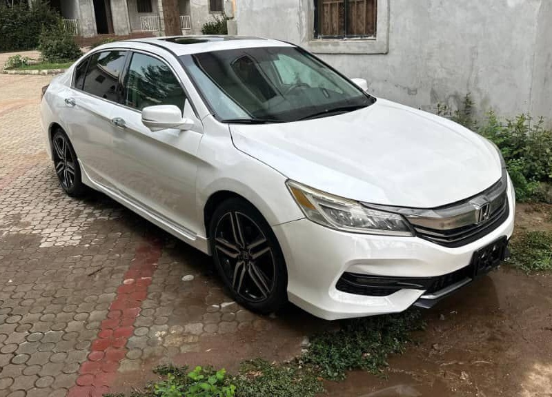 2016 HONDA ACCORD FULL OPTION FOR SALE image