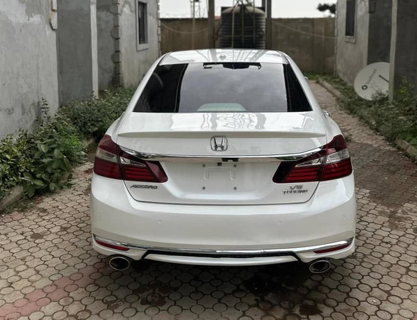 2016 HONDA ACCORD FULL OPTION FOR SALE