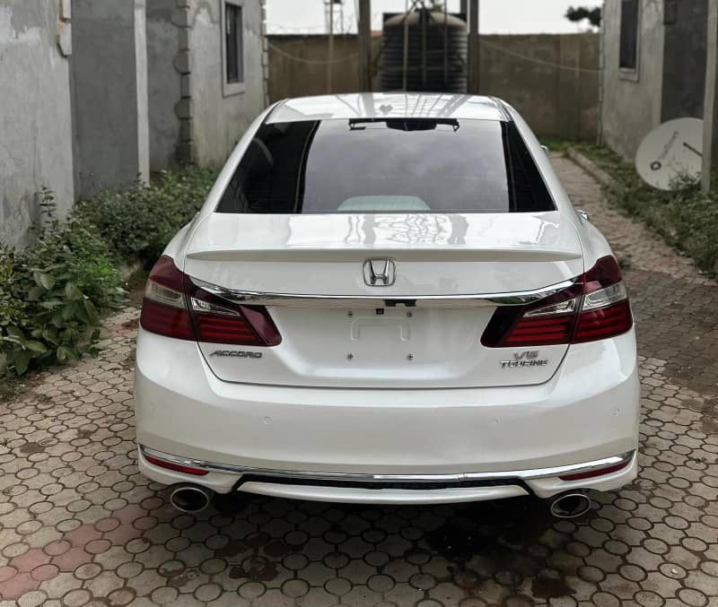 2016 HONDA ACCORD FULL OPTION FOR SALE image