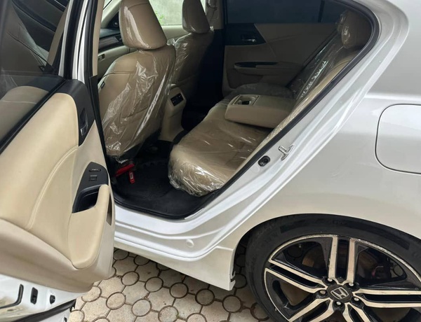 2016 HONDA ACCORD FULL OPTION FOR SALE