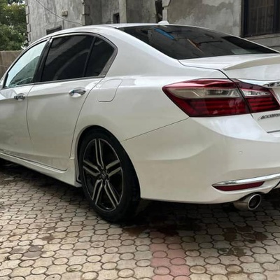 2016 HONDA ACCORD FULL OPTION FOR SALE