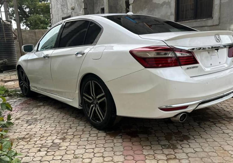 2016 HONDA ACCORD FULL OPTION FOR SALE image