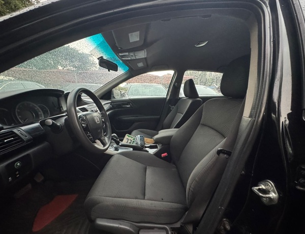 2016 HONDA ACCORD IN ABUJA FOR SALE